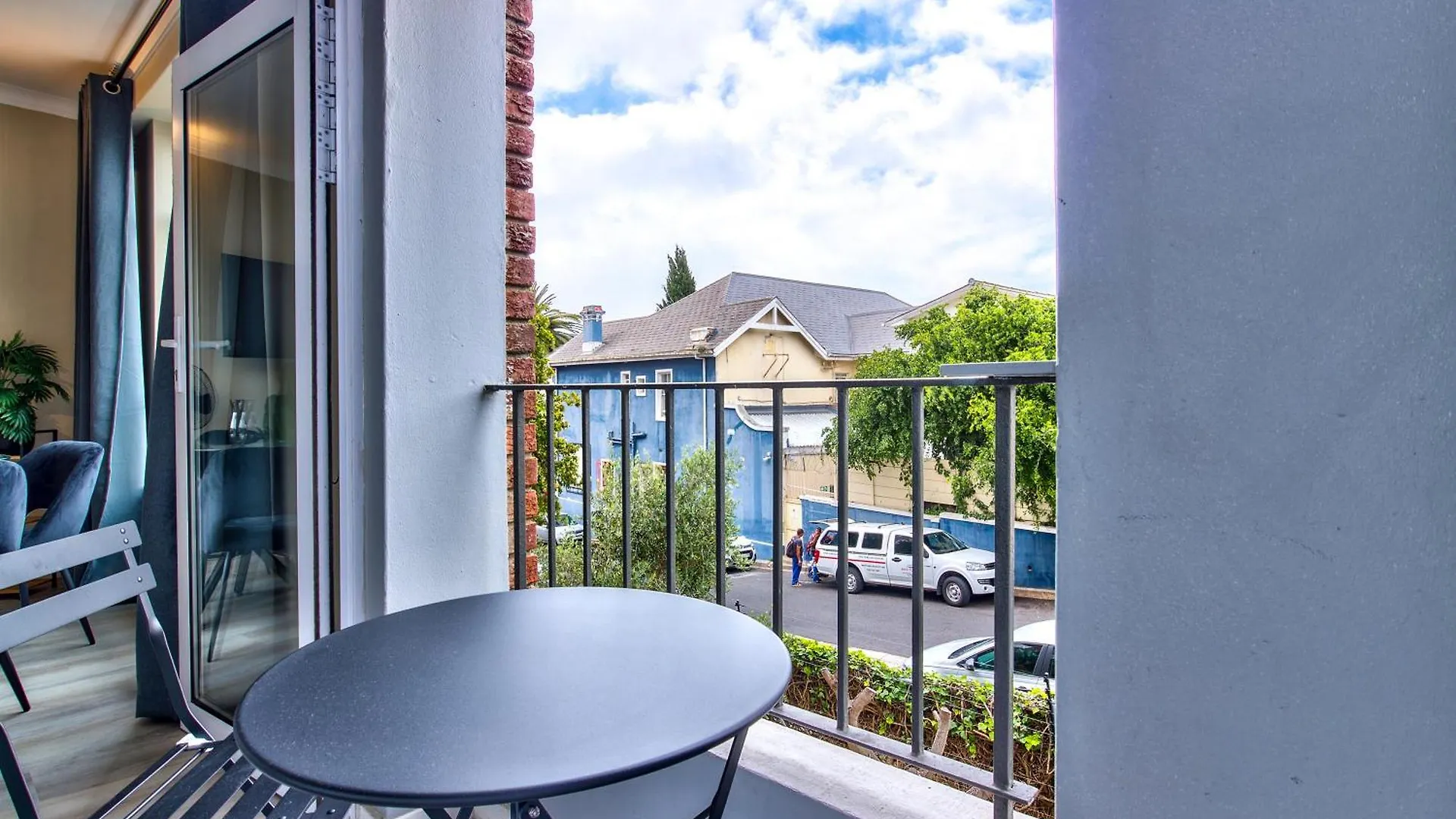 Apartment Charming Studio In Green Point Cape Town