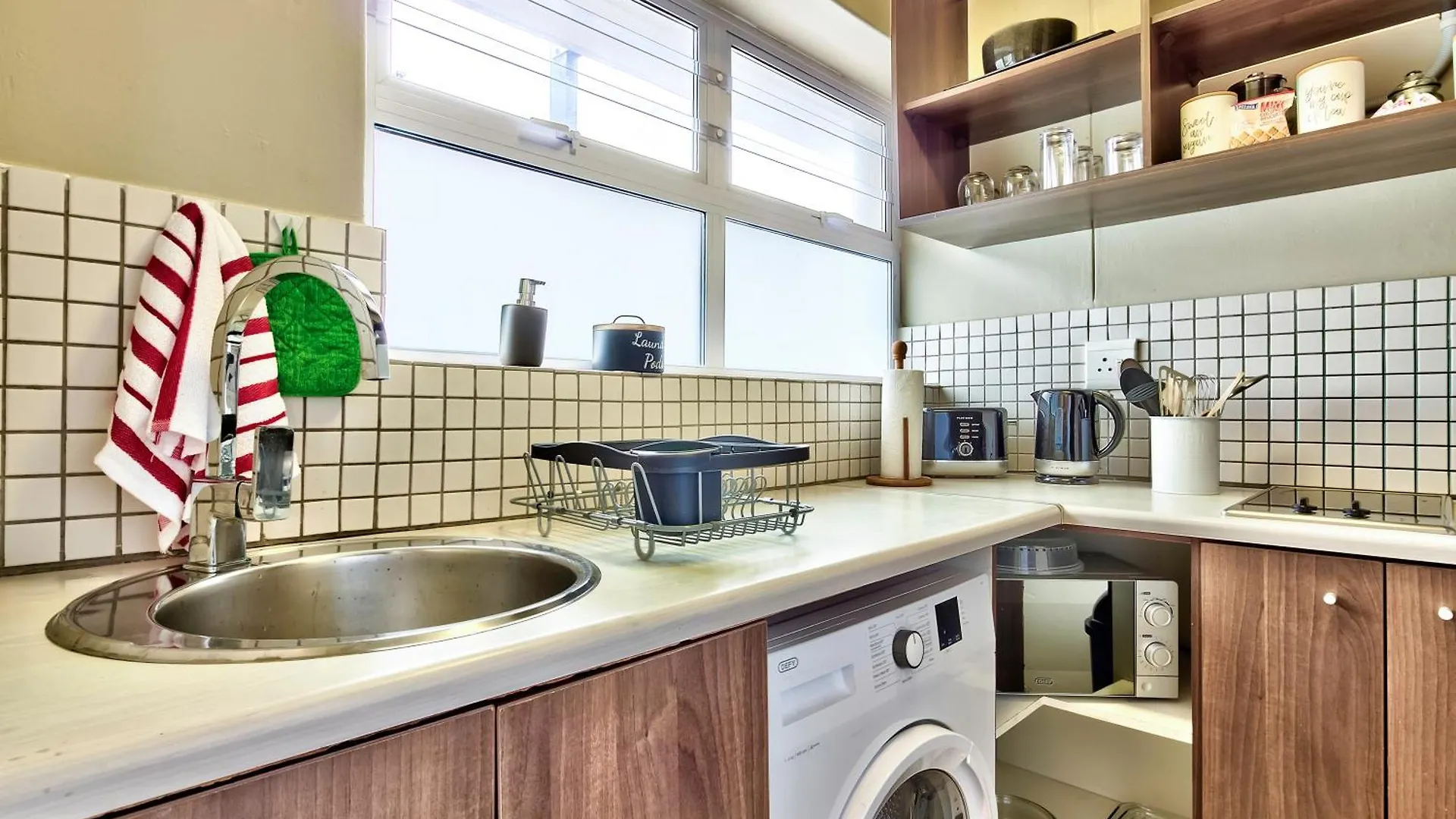 Apartment Charming Studio In Green Point Cape Town South Africa